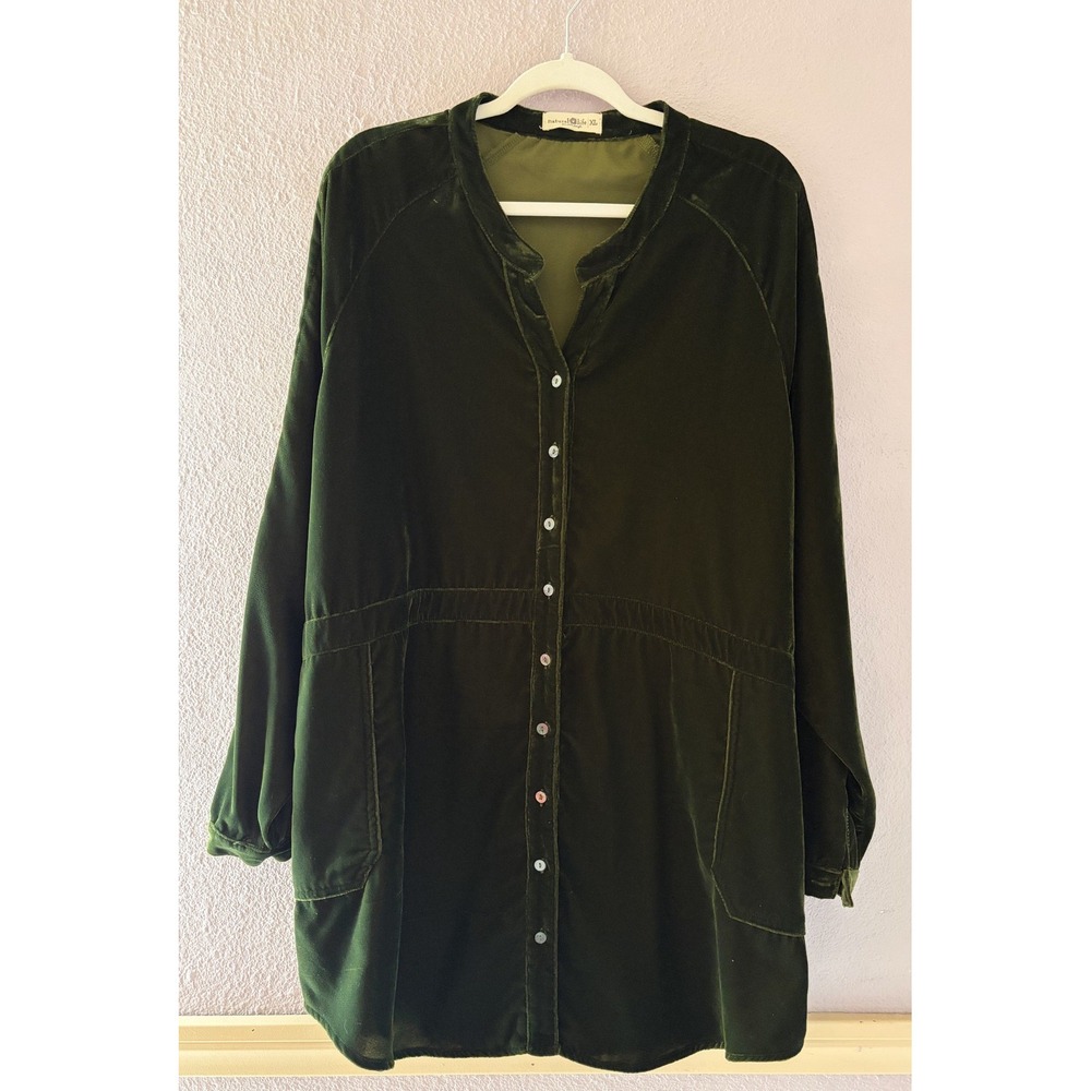 Natural Life Green Velvet Button Down Shirt XL Forest Boho Lagenlook Whimsigoth - Picture 2 of 5